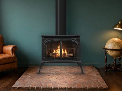 Forge & Flame: Radiance IFT (Vermont Castings)