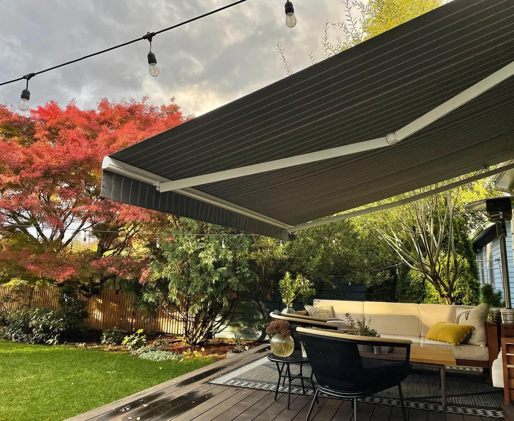 An Eclipse retractable awning shading a backyard patio